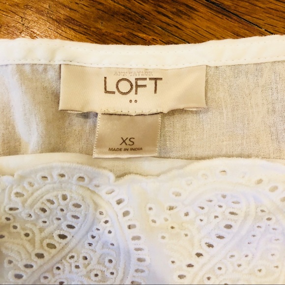 🌸🌺WHITE TANK🌺🌸 - Picture 2 of 4